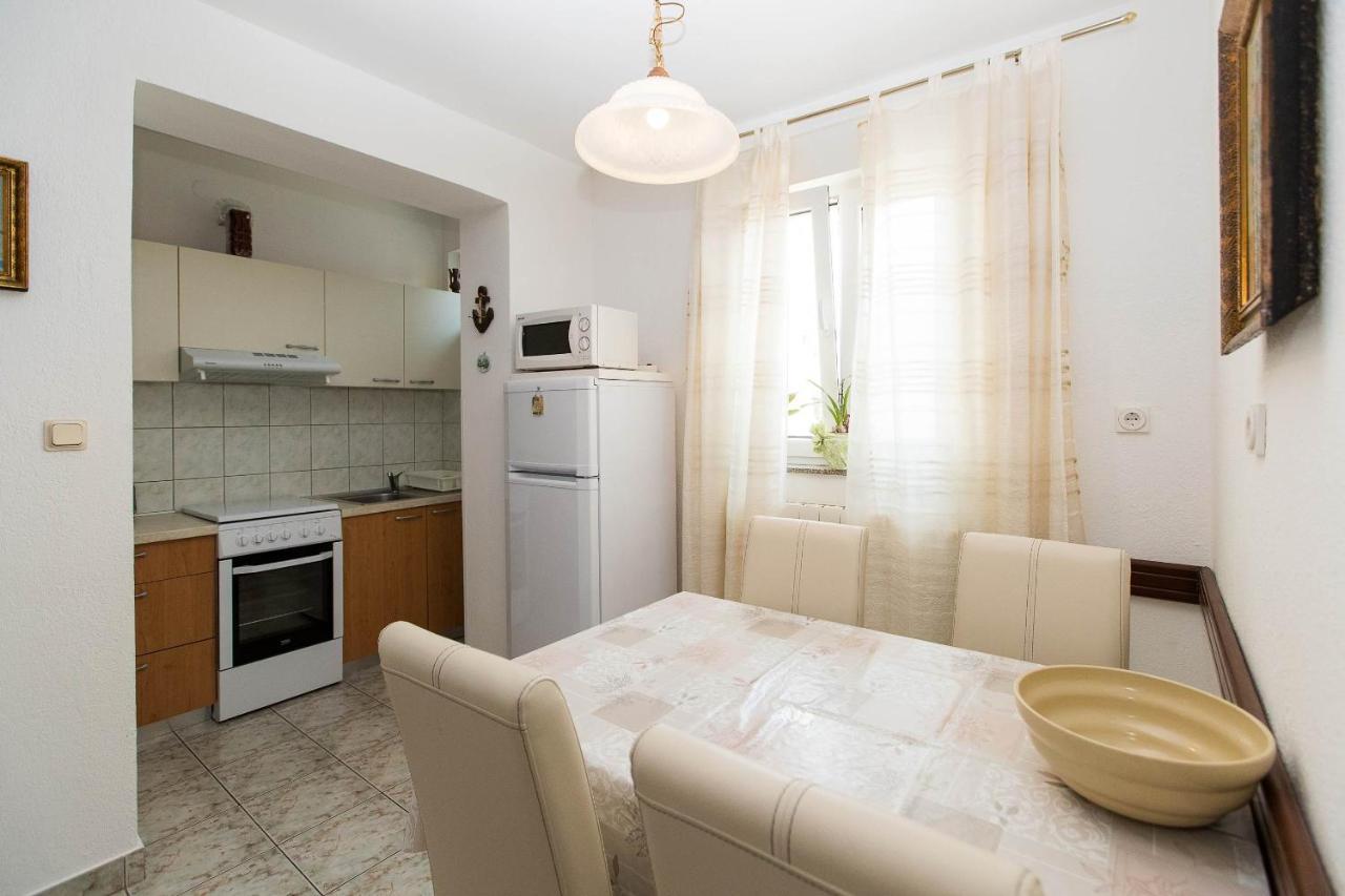 Apartmani Vera Цриквеница Экстерьер фото